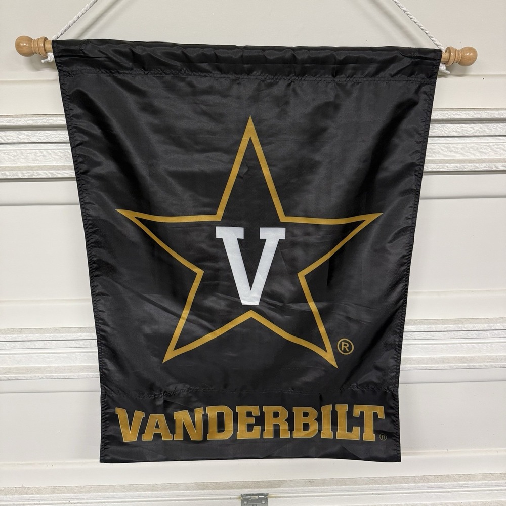 Vintage Vanderbilt Commodores Team Logo 29x38 Wall Banner Flag Vandy NCAA